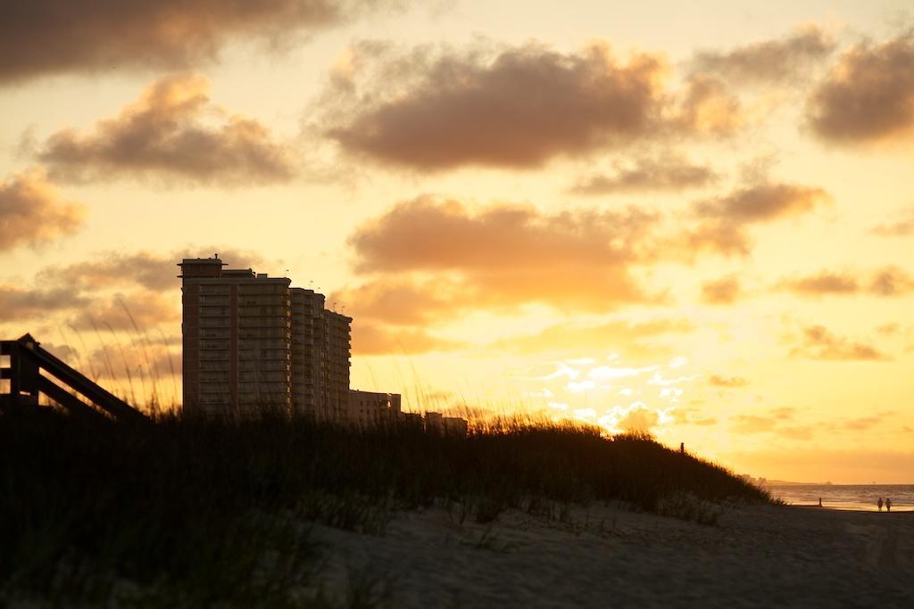 Hotel Club Wyndham Westwinds Atlantic Beach Exterior foto